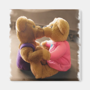 Kissing Teddies Magnet
