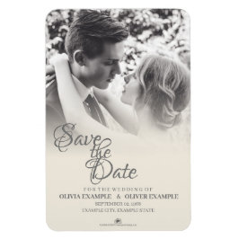 Kissing wedding couple in monochrome magneet