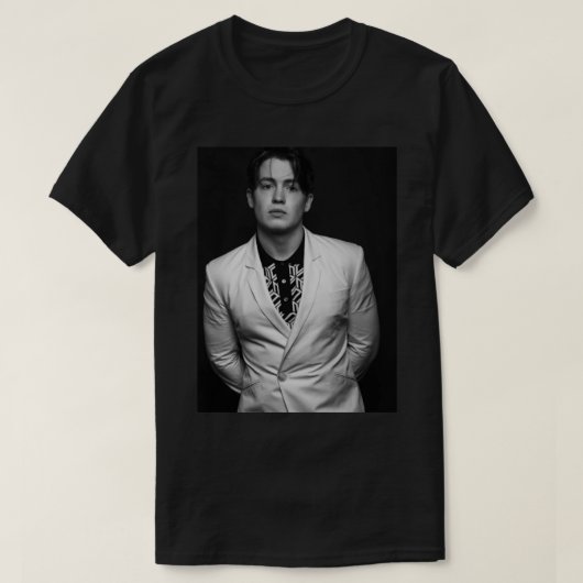 Kit Connor , Gift for Boyvriend , Kit Connor Lov T-shirt (Design voorkant)