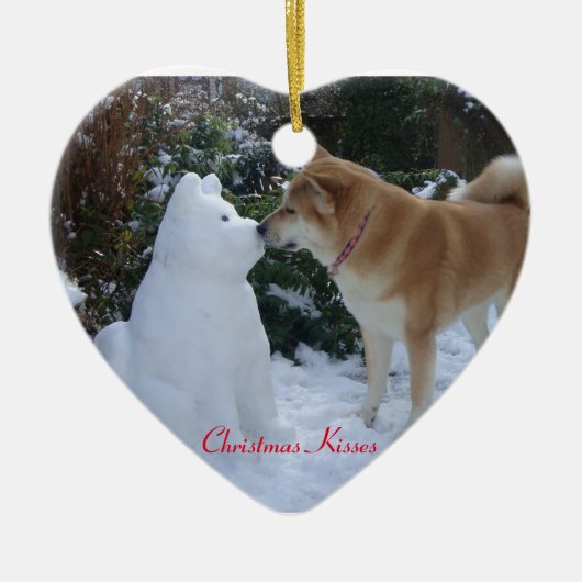 kita kissing snowman akita seasonal foto keramisch ornament (Voorkant)