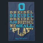 Kitchen Towel "Chanukah/O Dreidel Dreidel.." Theedoek<br><div class="desc">Kitchen Towel "Chanukah/O Dreidel Dreidel Now Dreidel We will Play/Gold, Blue" Personaliseert u door "Happy Chanukah 20XX" te verwijderen en te vervangen door uw eigen woorden. Kies uw favoriete doopvontstijl, kleur, en grootte. Er zijn ook veel kleuropties voor de achtergrond van handdoeken. Bedankt voor het stoppen en winkelen. Veel waardering!...</div>