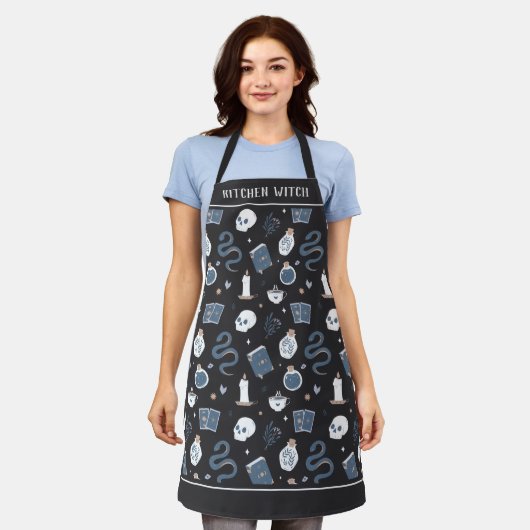 Kitchen Witch Mystic Boho Crystal Skull Halloween Schort (Gedragen)