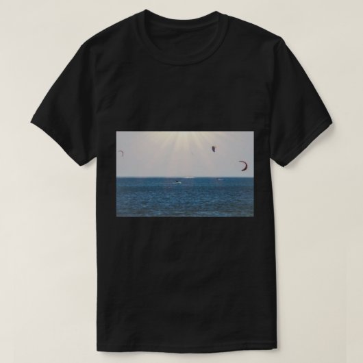 Kite Surfen Plezier in de zon T-shirt (Design voorkant)