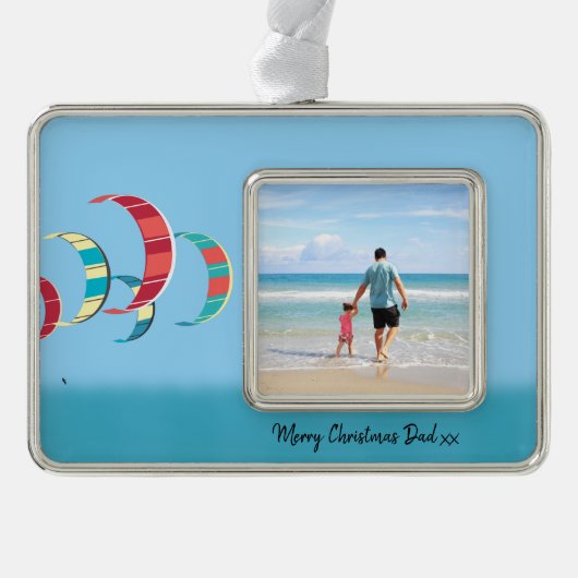 Kite Surfing Verzilverd Omlijst Ornament (Voorkant)