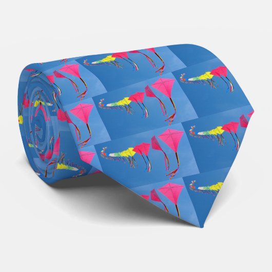 "KITES FLYING HOGE" STROPDAS (Opgerold)