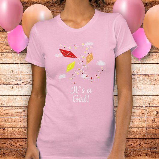 Kites in Sky Pink Het is een meisje Baby shower T-shirt