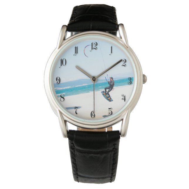 Kitesurfer boost een lucht op horloge (Voorkant)