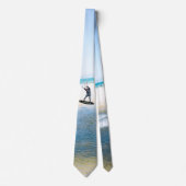 Kitesurfer boost een lucht op stropdas (Voorkant)
