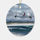Kitesurfing op het strand keramisch ornament (Links)