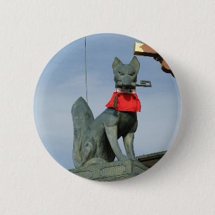 Kitsune キツネ (Vos) met Sleutel in de Mond Ronde Button 5,7 Cm