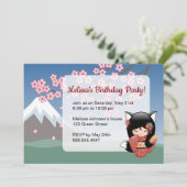 Kitsune Kokeshi Doll, Black Fox Verjaardagsfeest Kaart (Staand voorkant)