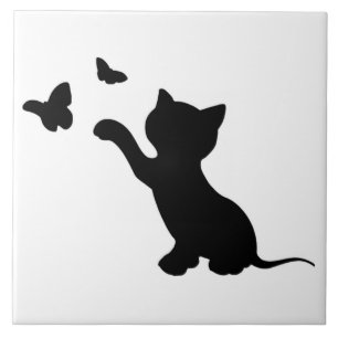 KITTEN DIE SPEELT MET VLINDERS TEGELTJE