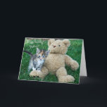 Kitten en Teddy Bear Friends Kaart<br><div class="desc">Tabby kitten met teddybeer in gras voor de verjaardag van een vriend.</div>
