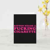 Kitten heeft een sigaret nodig grappige kat grap k kaart (Gele Bloem)