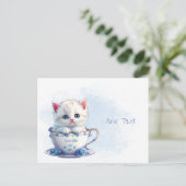 Kitten in Beker Blauwe Bloemen Briefkaart (Staand voorkant)