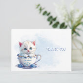 Kitten in Cup Blauwe Bloemen Dank u kaart (Staand voorkant)