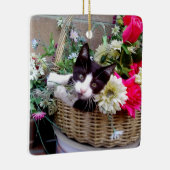 Kitten in een mand keramisch ornament (Rechts)