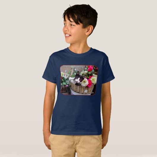 Kitten in een mand t-shirt (Voorkant volledig)