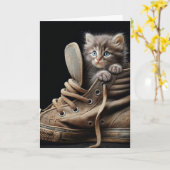 Kitten In Oude Sneaker voor Verjaardag Kaart (Gele Bloem)