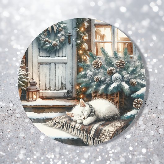 Kitten in slaap op feestelijke veranda Kerstmis Ronde Sticker