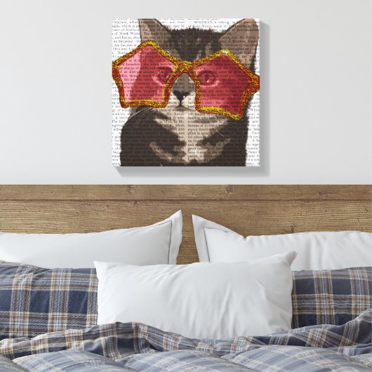 Kitten in Star Sunglazen Canvas Afdruk (Insitu (Slaapkamer))