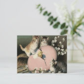 Kitten Kat Paaskuiken Gekleurd Beschilderd Ei Feestdagenkaart (Staand voorkant)