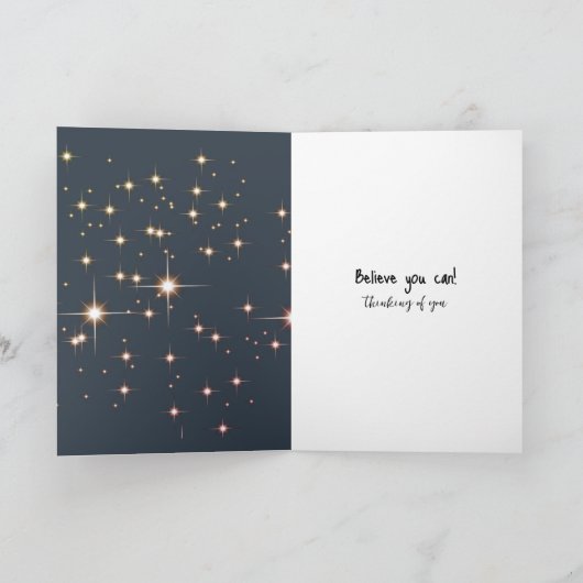 Kitten kijken in een plas kaart (Binnen)