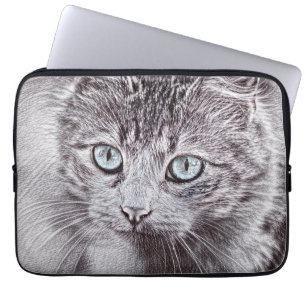 Kitten Love Cute Kitty Cat with Luminous Blue Eyes Laptop Sleeve