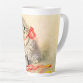 Kitten met een rood lint latte mok (Rechterhoek)
