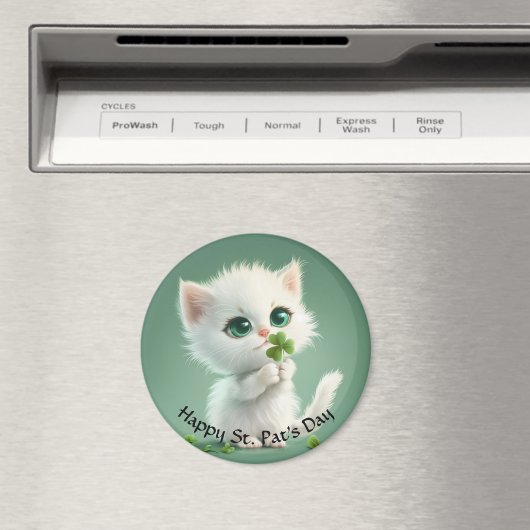 Kitten met een Shamrock magneet (Insitu (Vaatwasser))