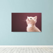 Kitten met whiskers canvas afdruk (Insitu (Houten vloer))