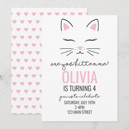 Kitten Roze Hartjes Verjaardag Kaart (Voorkant / Achterkant)