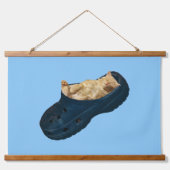 Kitten slapen in een croc schoen, muur hangen hangend wandkleed (Voorkant)