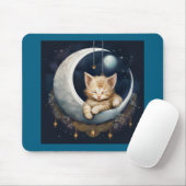Kitten slapen op maanobject muismat (Met muis)