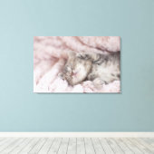 Kitten Sleeping op handdoek Canvas Afdruk (Insitu (Houten vloer))