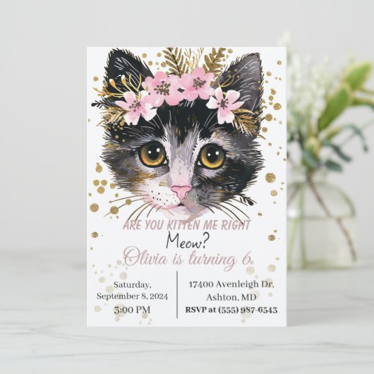 Kitten verjaardagsuitnodiging, kattenfeest kaart (Staand voorkant)