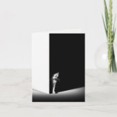 Kitten verstopt zich in donkere schaduw kaart (Voorkant)