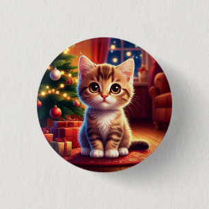 Kitten zit naast gloeiende kerstboom ronde button 3,2 cm