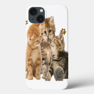 Kittens bij spelproducten iPhone 13 hoesje