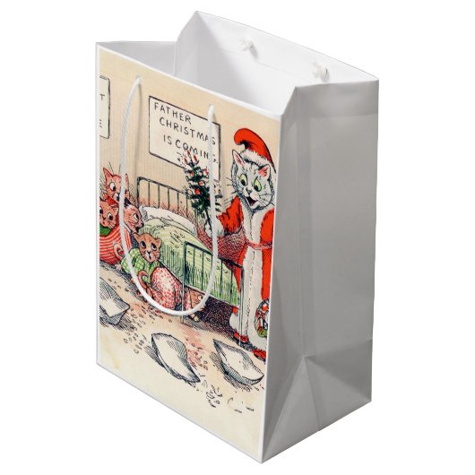 Kittens en Santa Cat, Louis Wain Medium Gift Bag Medium Cadeauzakje (Achterkant Gekanteld)