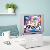 Kittens in de kosmos sticker (Laptop op bureau)