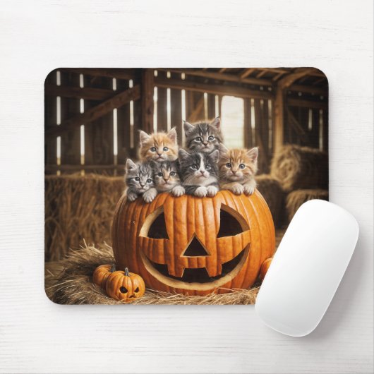 Kittens In een schuur Jack-o-lantern Muismat (Met muis)