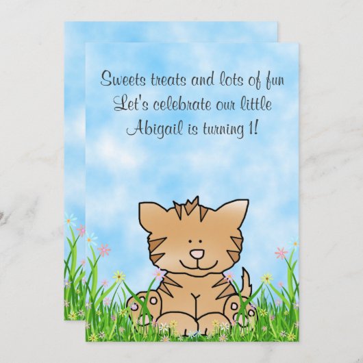 Kitty Cat en bloemen 1e verjaardag uitnodiging (Voorkant / Achterkant)