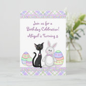 Kitty Cat en Paashaas Verjaardag Uitnodiging (Staand voorkant)
