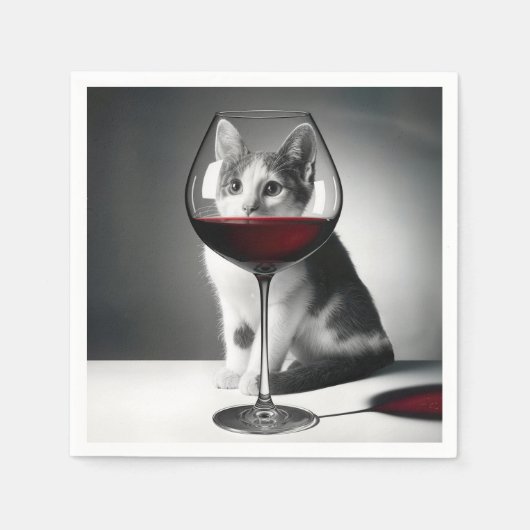 Kitty Peeking Through a Wine Glass Servet (Voorkant)