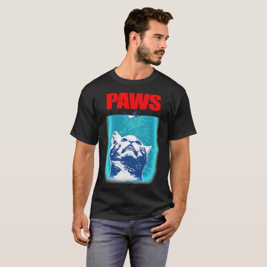 Kitty with Breed Jaws attacking a mouse PAWS Class T-shirt (Voorkant volledig)