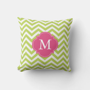 Kiwi Green Fuschia Zigzag Pattern Monogram Kussen