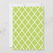 Kiwi Green Quatrefoil Monogram Birth Announements Aankondiging (Achterkant)