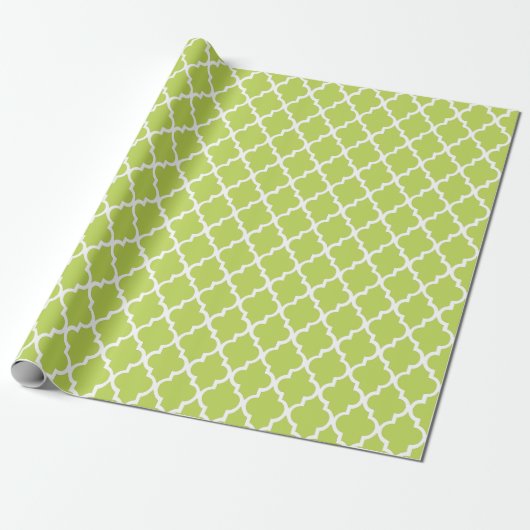 Kiwi Green Quatrefoil Tiles Pattern Cadeaupapier (Uitgerold)
