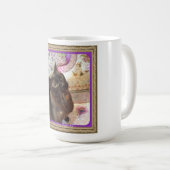 Kiwi in een Box, serie 1, pose 2, pruimen Koffiemok (Voorkant rechts)